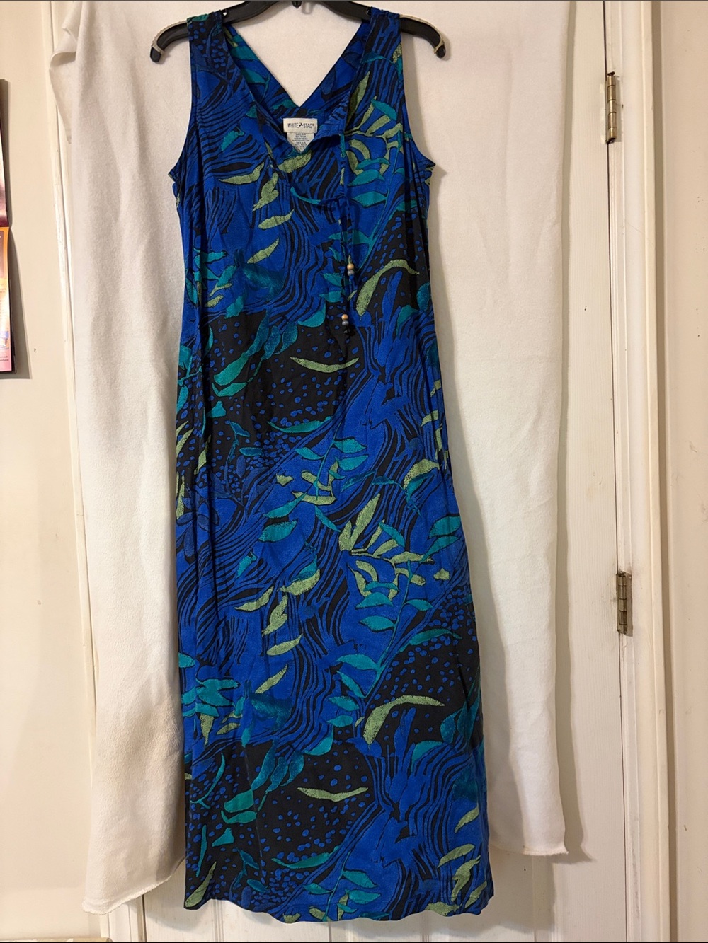 💫 White Stag Blue & Teal Floral Print Maxi Dress